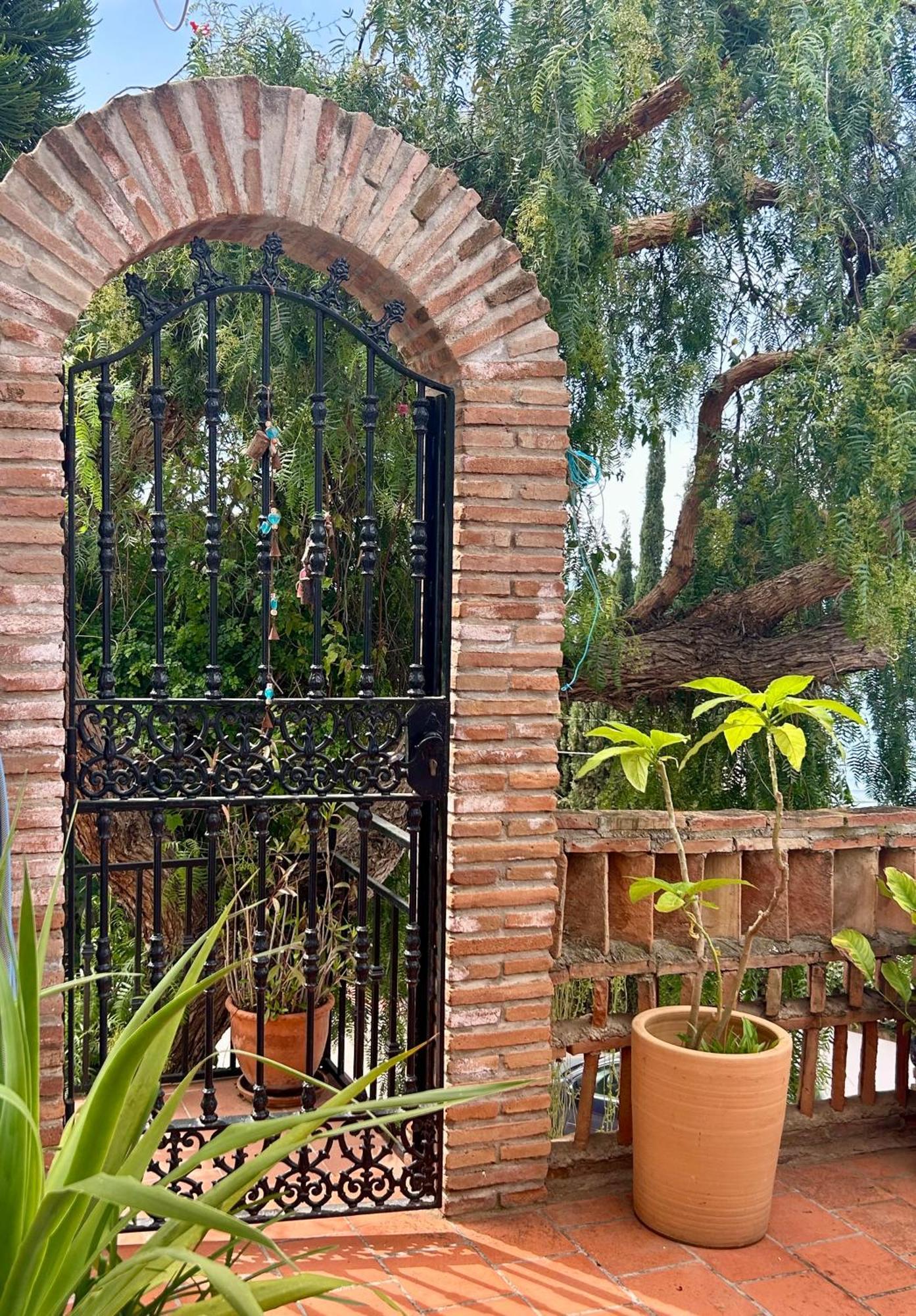 Marvellous Malaga Mediterranean And Mountain Views Kültér fotó